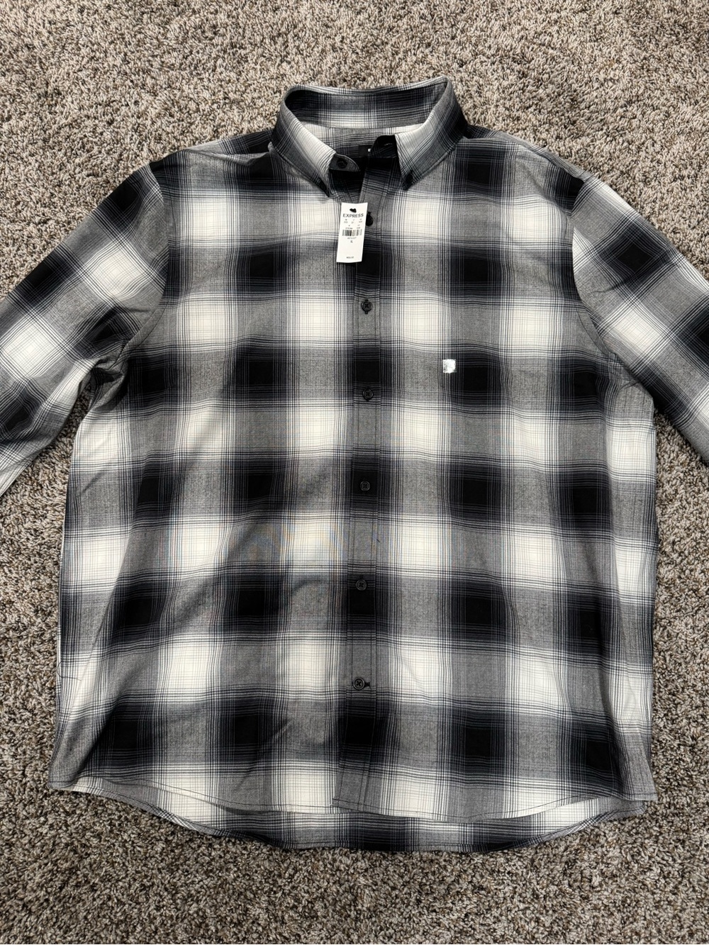NWT Express Men's Black and White Plaid Button-Down Shirt